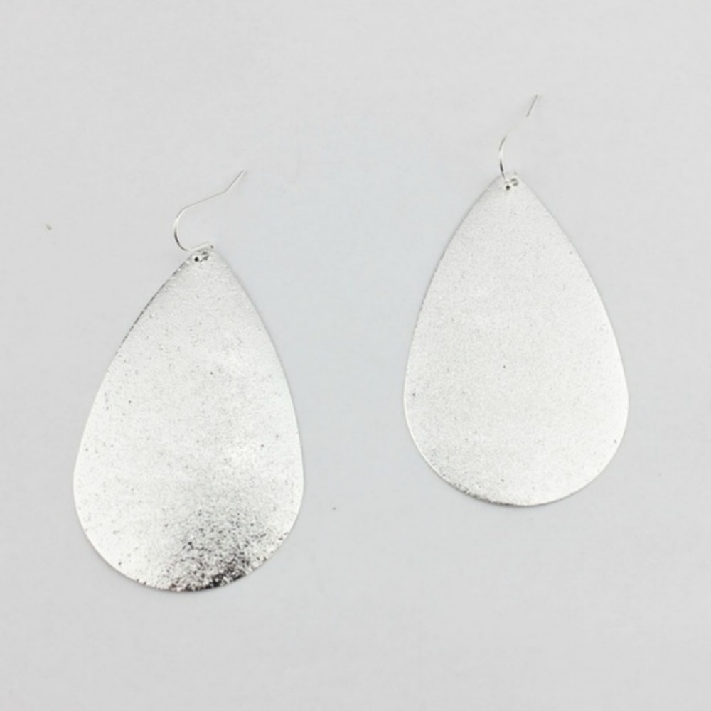 Metallic Tear Drop Earrings - Picture 3 of 6